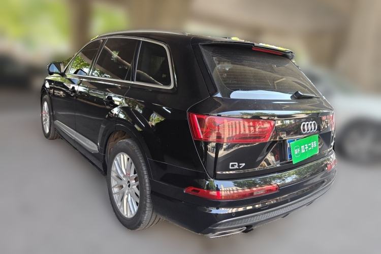 Used Audi Q7 2018 45 TFSI S line Sport Edition Rear Left 45 Deg