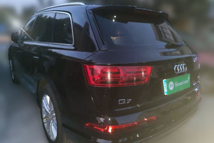 Used Audi Q7 2018 45 TFSI S line Sport Edition Rear Left 45 Deg