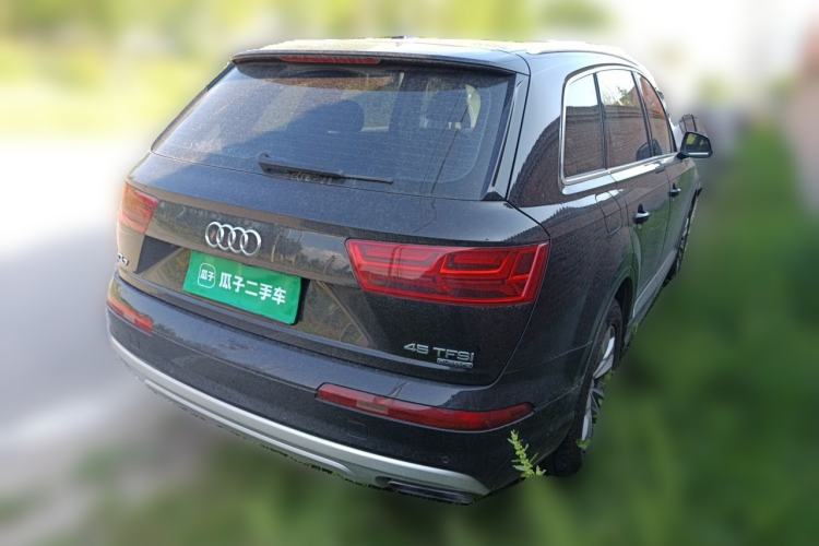 Used Audi Q7 2018 45 TFSI Technology Edition Rear Right 45 Deg