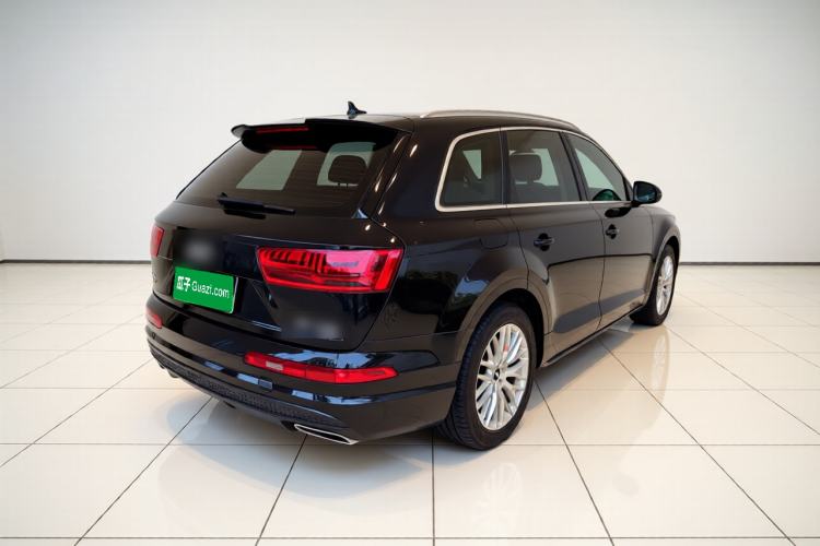 Used Audi Q7 2018 45 TFSI S line Sport Edition Rear Right 45 Deg