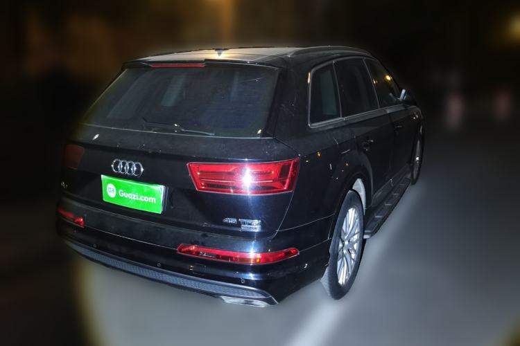 Used Audi Q7 2018 45 TFSI S line Sport Edition Rear Right 45 Deg