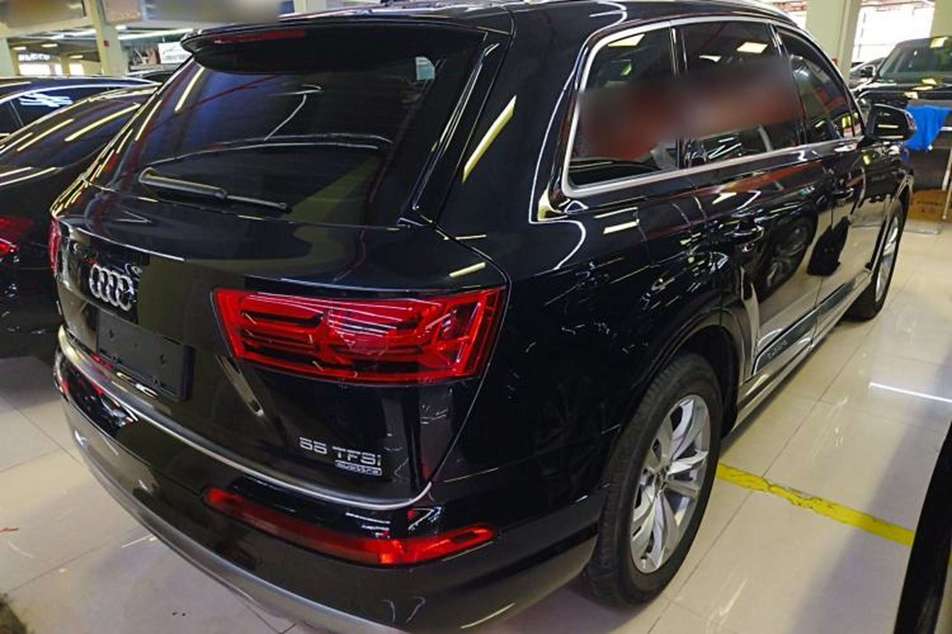 Used Audi Q7 2018 45 TFSI Technology Edition Rear Right 45 Deg