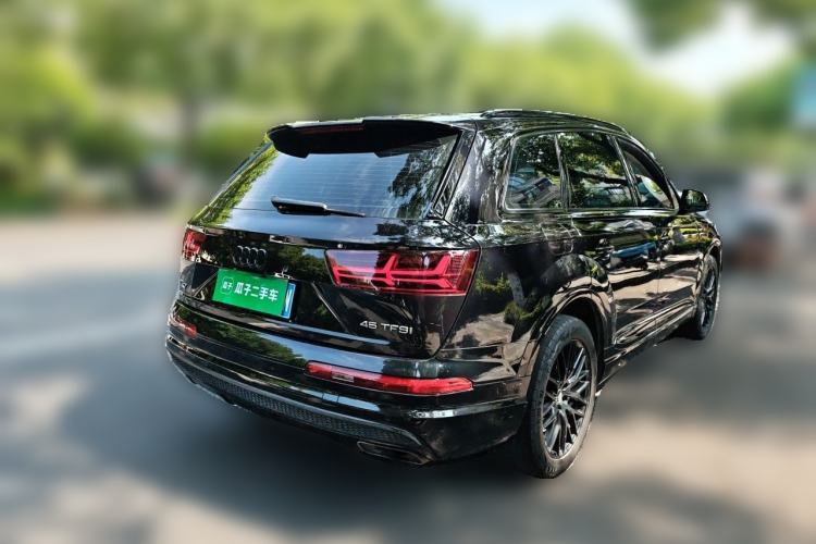 Used Audi Q7 2018 45 TFSI S line Sport Edition Rear Right 45 Deg
