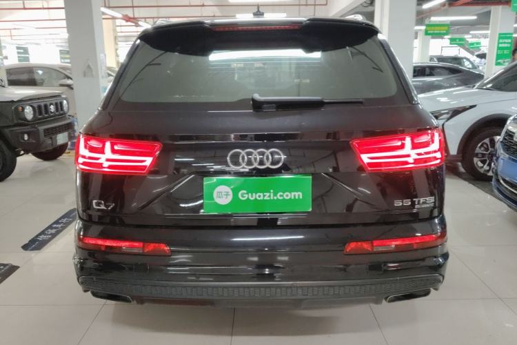 Used Audi Q7 2018 45 TFSI Technology Edition Rear