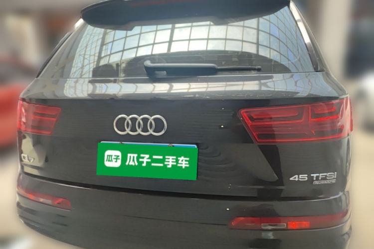 Used Audi Q7 2018 45 TFSI Technology Edition Rear