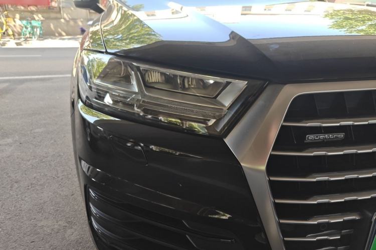 Used Audi Q7 2018 45 TFSI S line Sport Edition Right Front Headlight