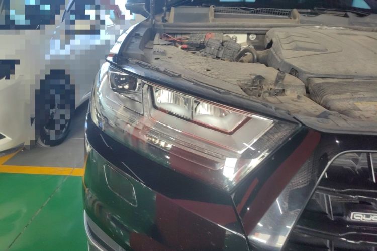 Used Audi Q7 2018 45 TFSI Technology Edition Right Front Headlight