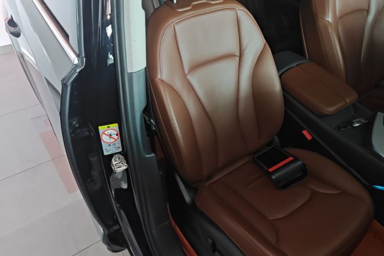 Used Audi Q7 2018 45 TFSI Technology Edition Right Front Seat