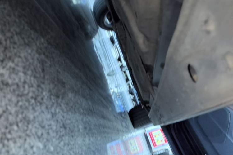Used Audi Q7 2018 40 TFSI Comfort Model Right Side Sill