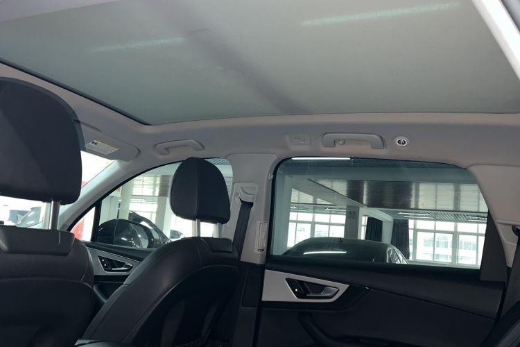 Used Audi Q7 2018 3.0T Prestige Middle East Version Roof