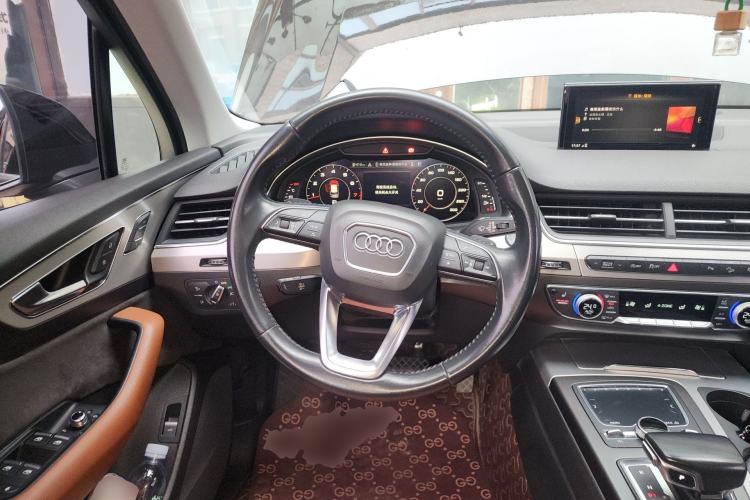 Used Audi Q7  Steering Wheel