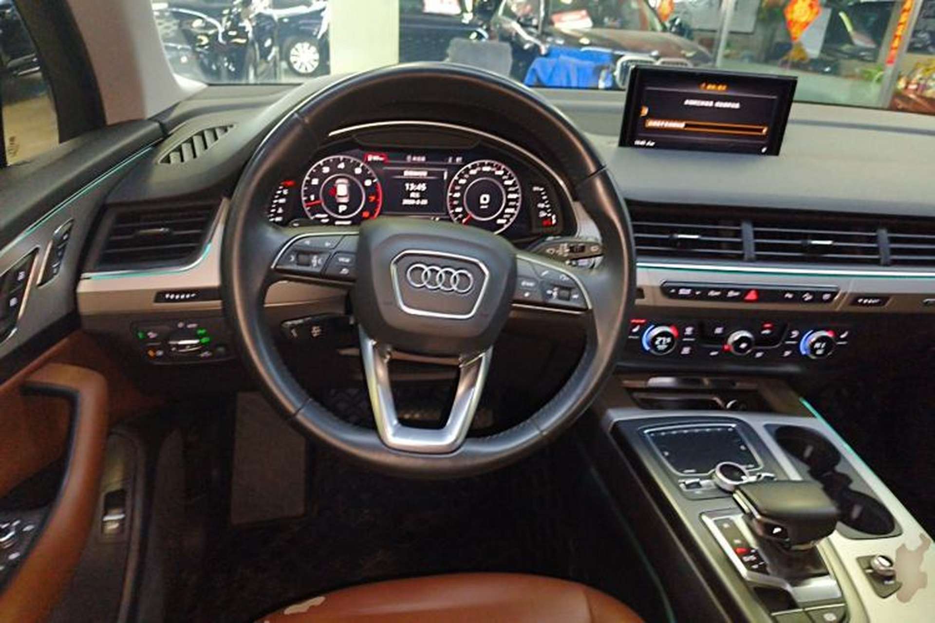 Used Audi Q7 2018 45 TFSI Technology Edition Steering Wheel