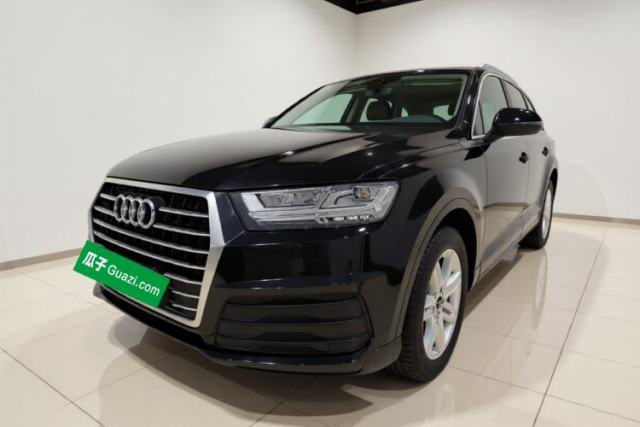 Used Audi Q7 2018 40 TFSI Comfort Model