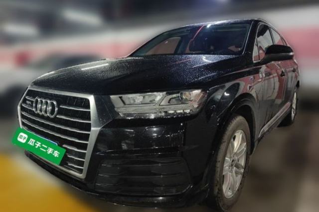 Used Audi Q7 2018 40 TFSI Comfort Model