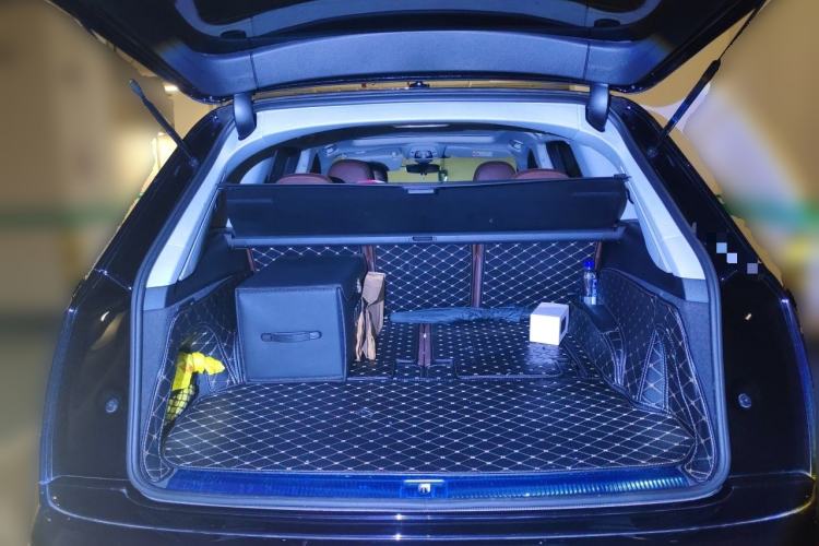 Used Audi Q7 2018 45 TFSI Technology Edition Trunk