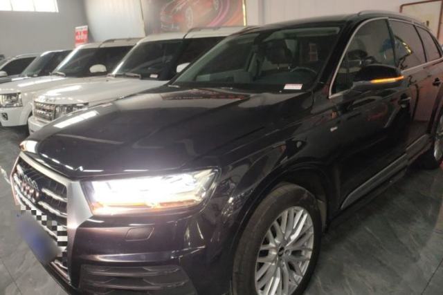 Ojetý Audi Q7 2018 45 TFSI Technology Edition