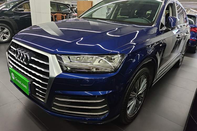 Used Audi Q7 2018 40 TFSI Comfort Model Guazi used car, China used car export, Used car for sale, Used  cars, Cheapest cars for sale
