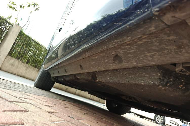 Used Audi Q7 2018 40 TFSI Comfort Model Chassis Front Right