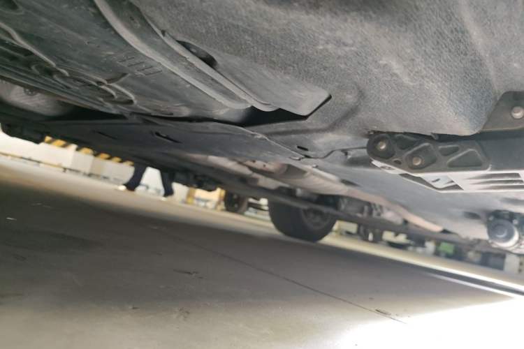 Used Audi Q7 2018 40 TFSI Comfort Model Chassis Rear Right