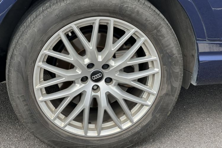 Used Audi Q7 2018 45 TFSI S line Sport Edition Exterior 10