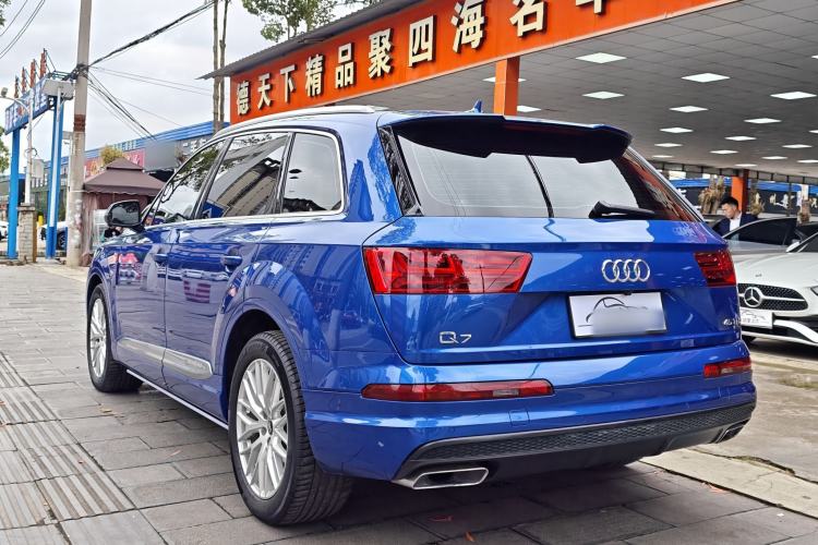 Used Audi Q7 2018 45 TFSI S line Sport Edition Exterior 3