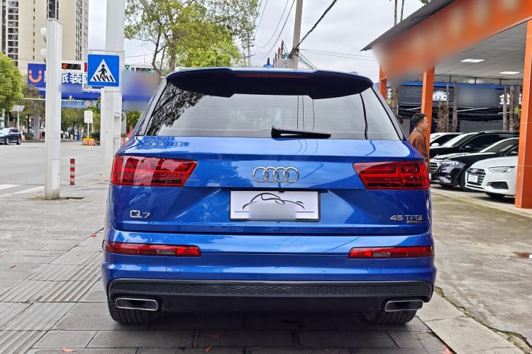 Used Audi Q7 2018 45 TFSI S line Sport Edition Exterior 4