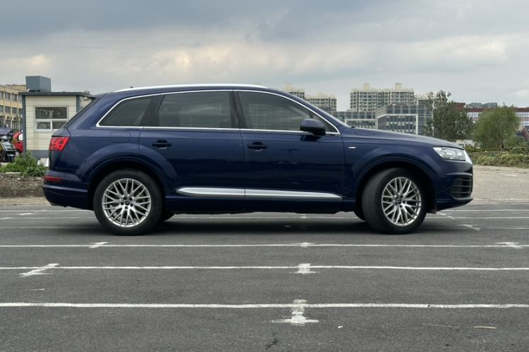 Used Audi Q7 2018 45 TFSI S line Sport Edition Exterior 6