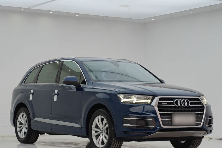 Used Audi Q7 2018 40 TFSI Comfort Model Exterior 8