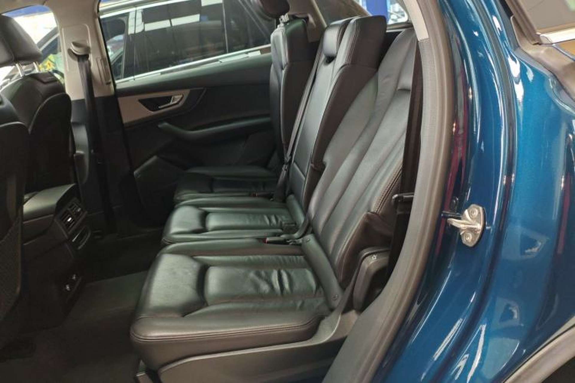 Used Audi Q7 2018 40 TFSI Comfort Model Interior 4