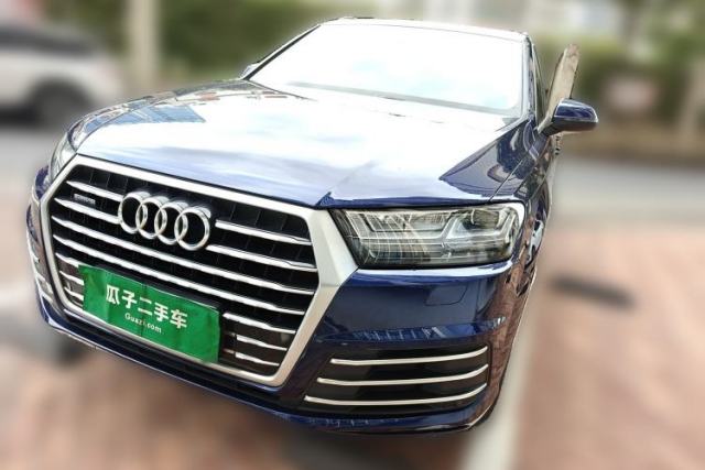 Used Audi Q7 2018 40 TFSI Comfort Model