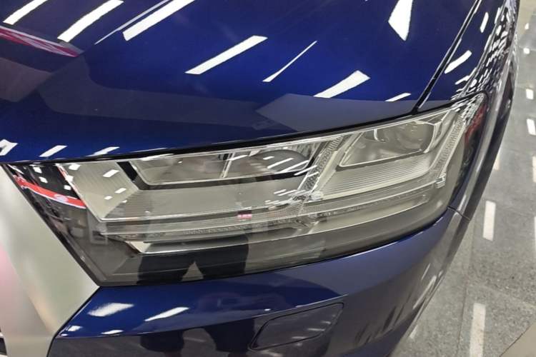 Used Audi Q7 2018 45 TFSI Technology Edition Left Front Headlight