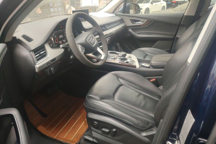 Used Audi Q7 2018 45 TFSI S line Sport Edition Left Front Seat