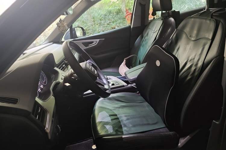 Used Audi Q7 2018 40 TFSI Comfort Model Left Front Seat