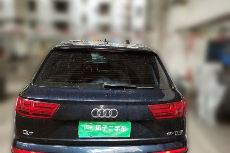 Used Audi Q7 2018 40 TFSI Comfort Model Rear