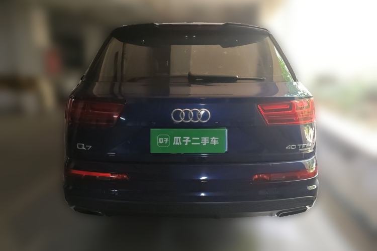 Used Audi Q7 2018 40 TFSI Comfort Model Rear