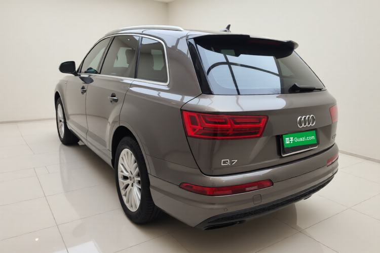 Used Audi Q7 2018 45 TFSI S line Sport Edition Exterior 3