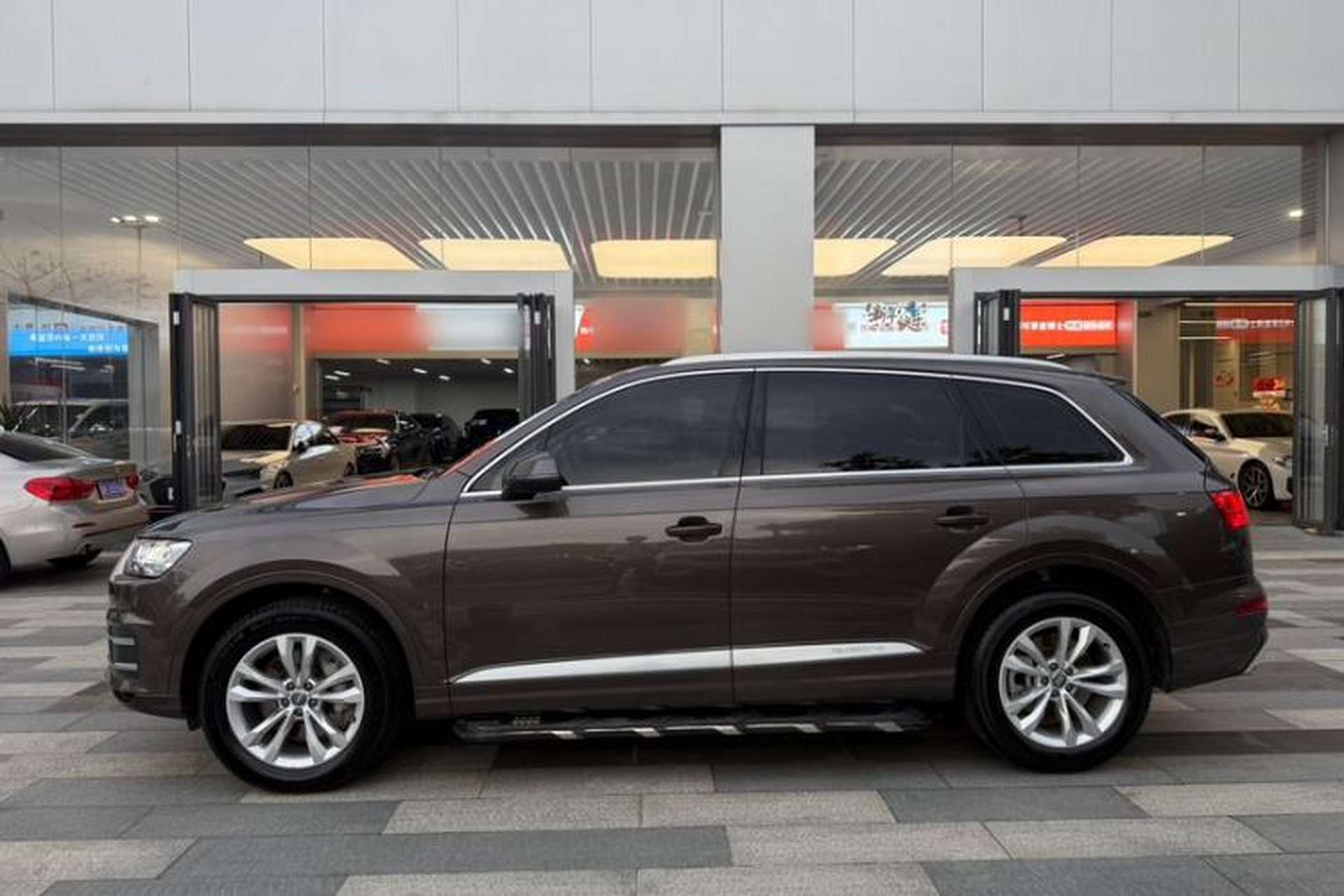 Used Audi Q7 2018 45 TFSI Technology Edition Exterior 5