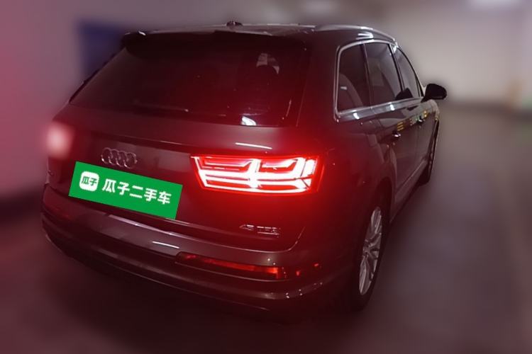 Used Audi Q7 2018 45 TFSI S line Sport Edition Rear Right 45 Deg