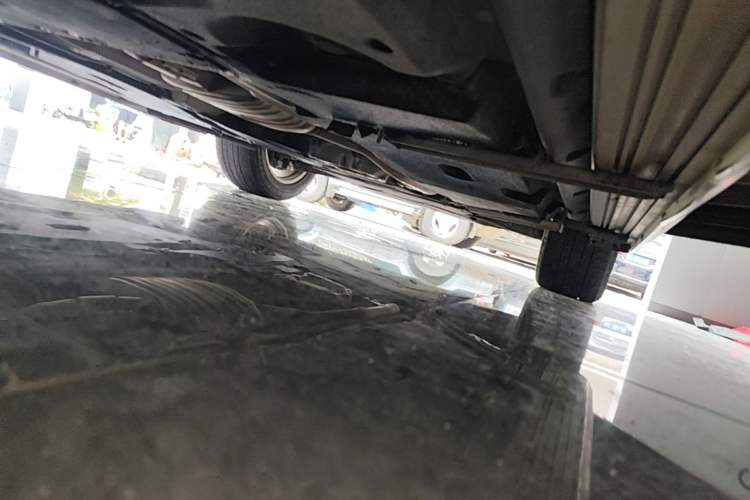 Used Audi Q7 2018 40 TFSI Comfort Model Right Side Sill
