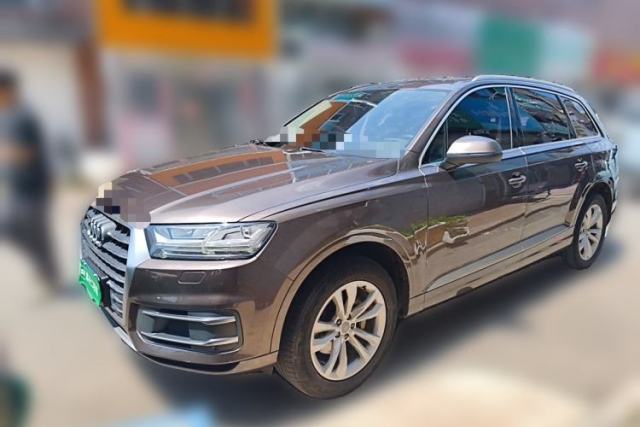 Used Audi Q7 2018 40 TFSI Comfort Model