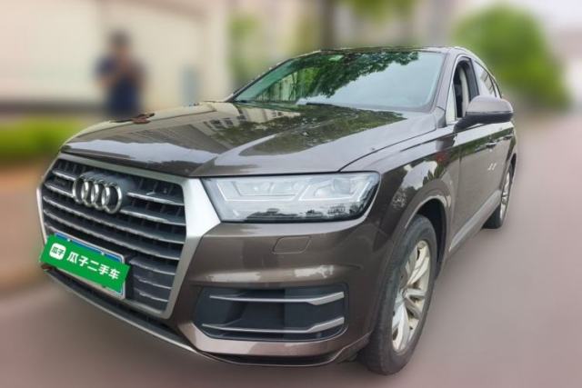 Used Audi Q7 2018 40 TFSI Comfort Model