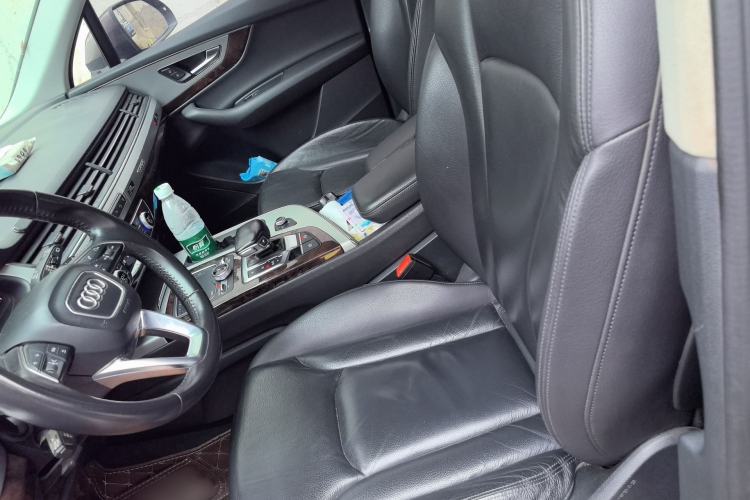 Used Audi Q7 2018 45 TFSI Technology Edition Left Front Seat