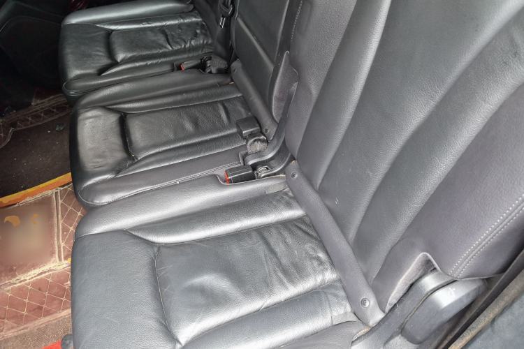 Used Audi Q7 2018 45 TFSI Technology Edition Left Rear Seat