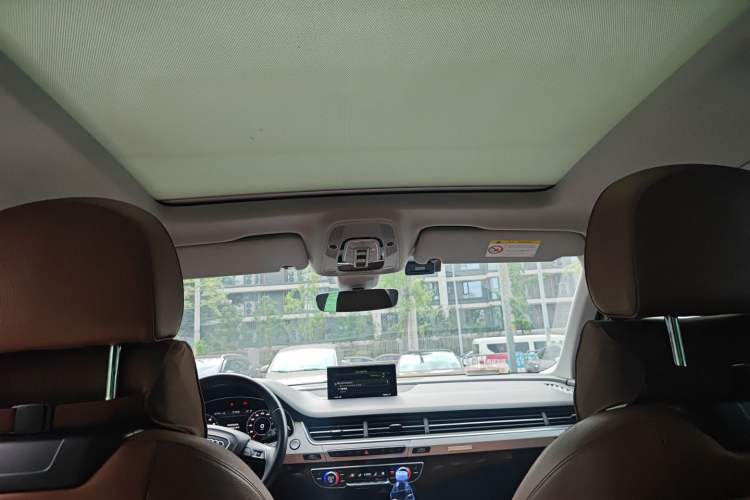 Used Audi Q7 2018 45 TFSI S line Sport Edition Headliner