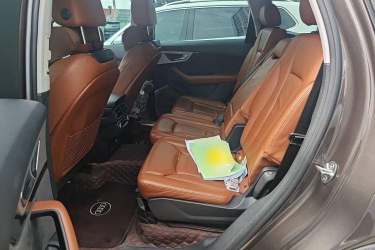 Used Audi Q7 2018 45 TFSI S line Sport Edition Left Rear Seat