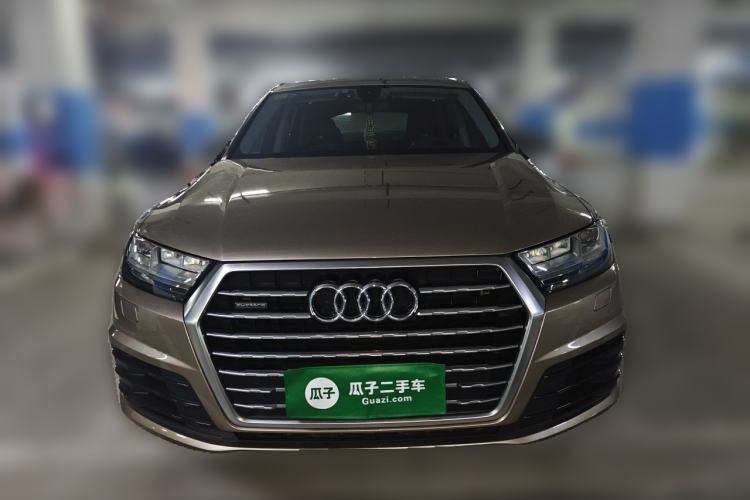 Used Audi Q7 2018 40 TFSI Comfort Model Front