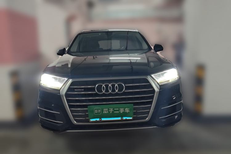 Used Audi Q7 2018 40 TFSI Comfort Model Front