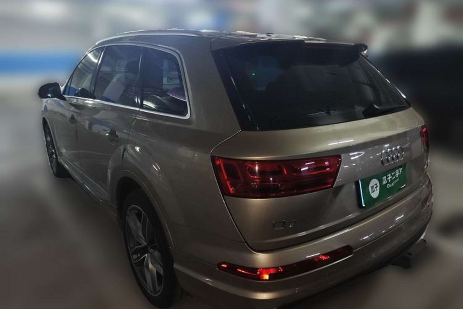 Used Audi Q7 2018 40 TFSI Comfort Model Rear Left 45 Deg