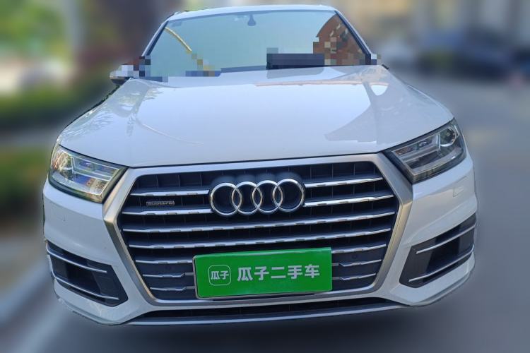 Used Audi Q7  Front