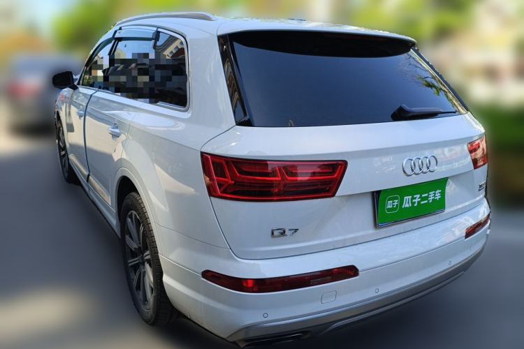 Used Audi Q7  Rear Left 45 Deg